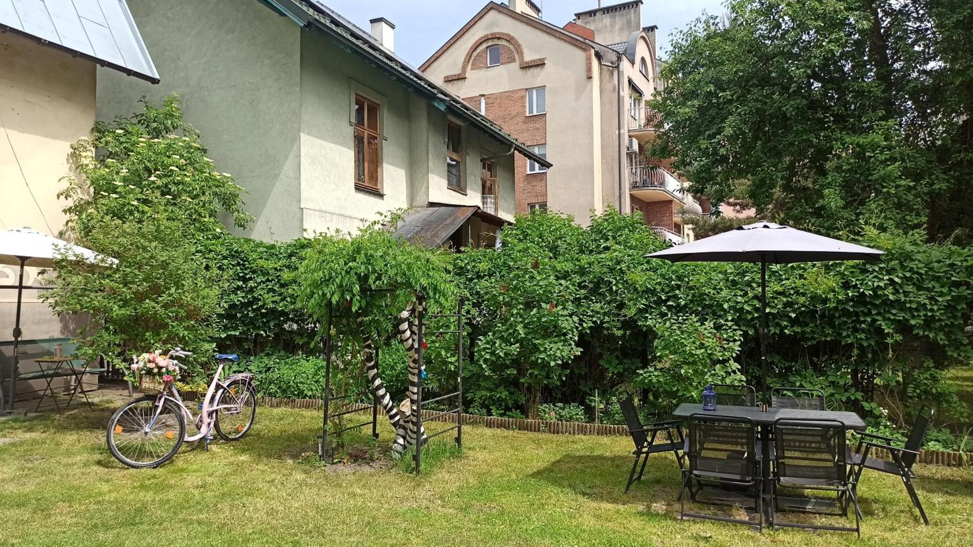Willa Retro Hostel Kraków Exteriör bild